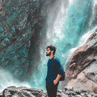 LeetCode profile picture for @shazaib